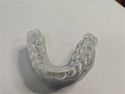 Guardia nocturna oclusal dura